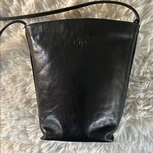 Monsac Sleek Black Crossbody Bag